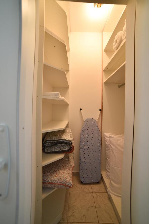 Apartment Vera With Free Garage Novi Sad Eksteriør bilde